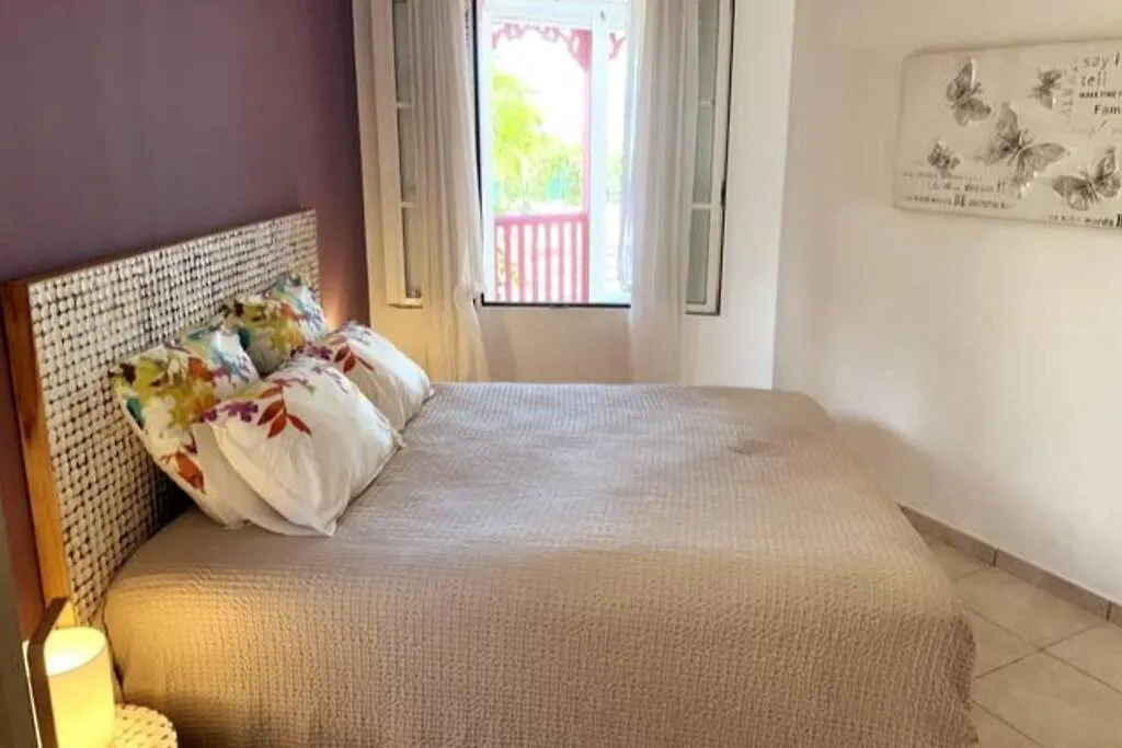 Tisucrier Orient Bay Ocean Front Appartement